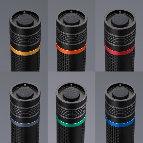 Zakmes & oplaadbare zaklamp in geschenkdoosje